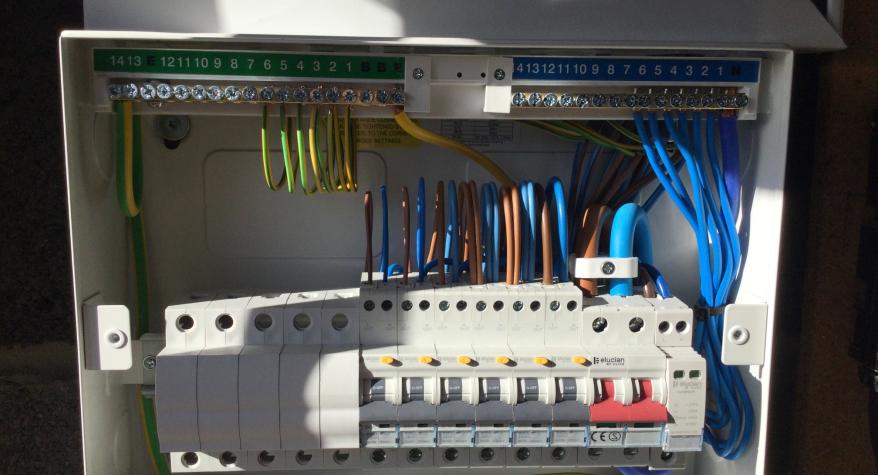 Fuseboard upgrade in Bath
